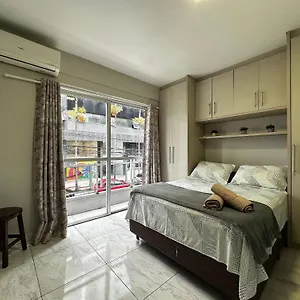 https://kitnet-super-completa-com-ar-condicionado-e-vista-big.santa-catarina-brasil.com
